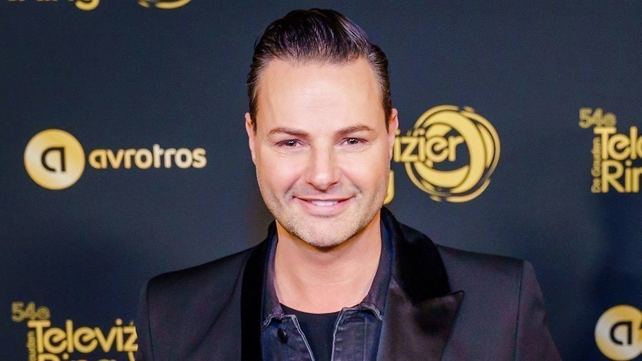 Stylist Fred van Leer geopereerd aan schouder Stylist Fred van Leer geopereerd aan schouder