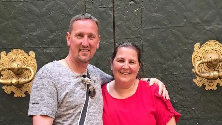 Janneke en Johan Jelies op bezoek in Spanje. 