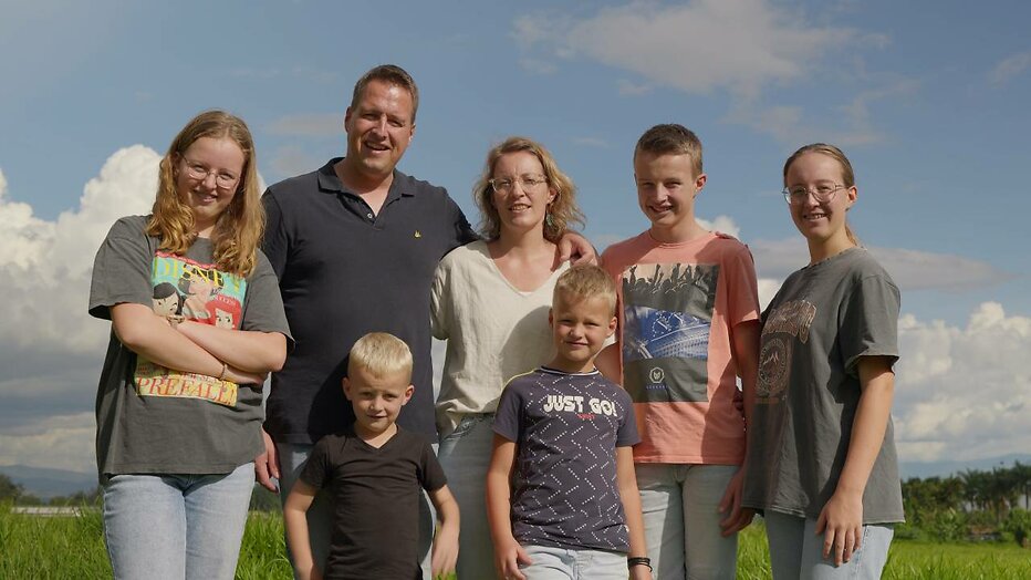 De familie Paas uit Junglepiloten - Verhalen van Hoop