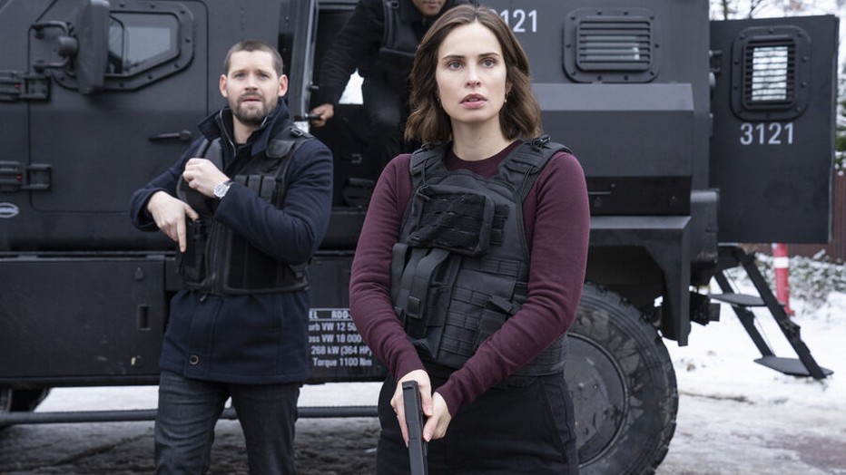 Luke Kleintank en Vinessa Vidotto