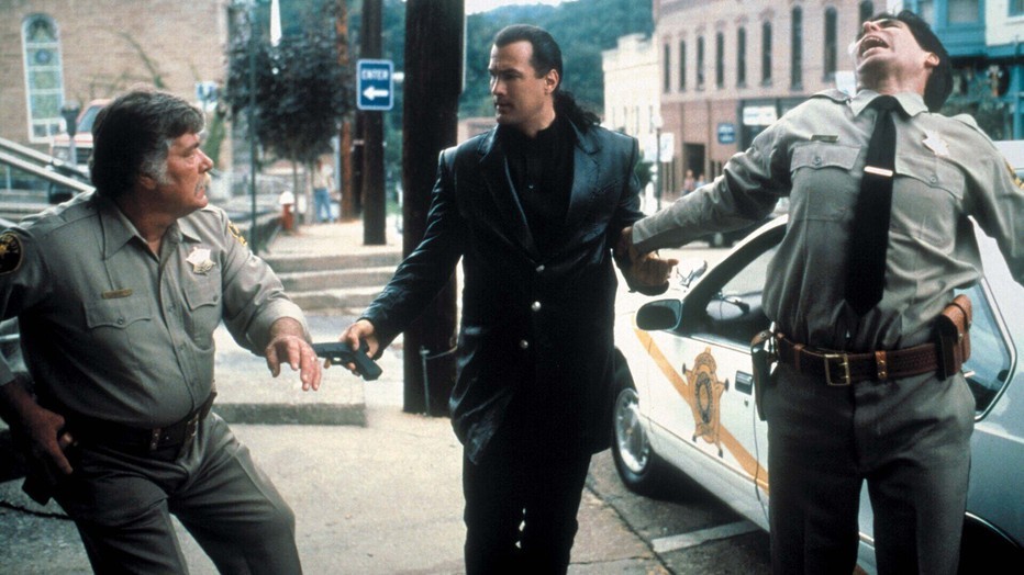 Steven Seagal als Jack Taggart in Fire Down Below