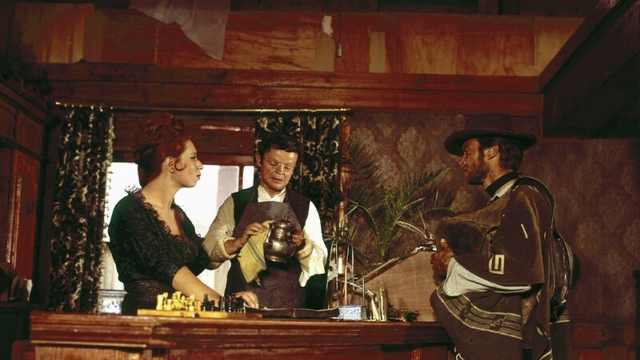 Clint Eastwood jaagt op outlaws