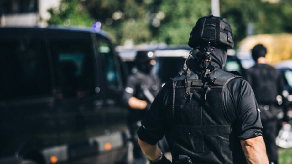 De échte politieverhalen in Frontline Police