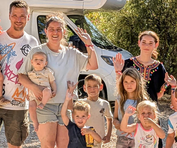 Nieuw seizoen Grote Gezinnen, Grote Vakanties is vanaf deze datum te zien