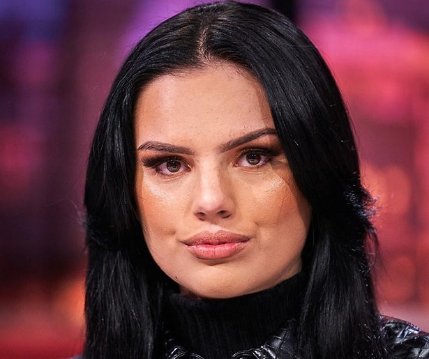 NPO strikt Famke Louise voor Sinterklaasshow