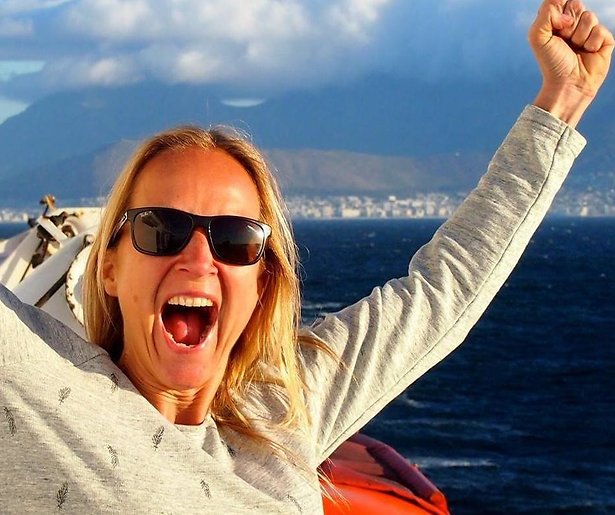 De TV van gisteren: Floortje Dessing is iedereen de baas