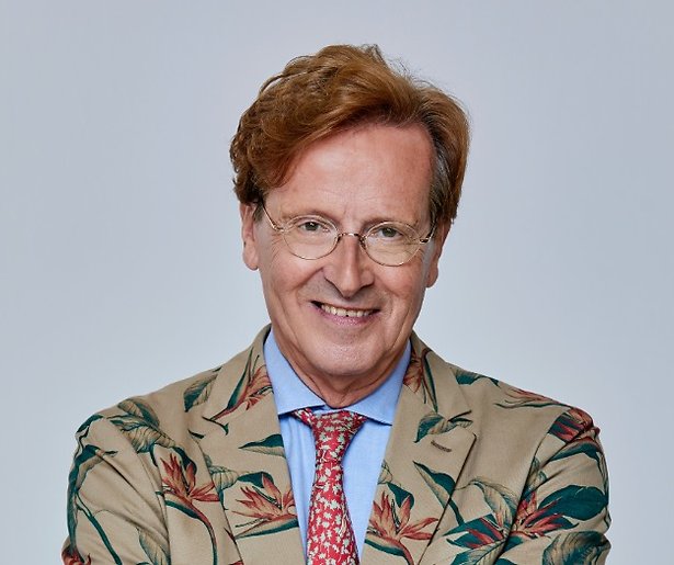 Frank Jansen hint op comeback bij Paleis Voor Een Prikkie