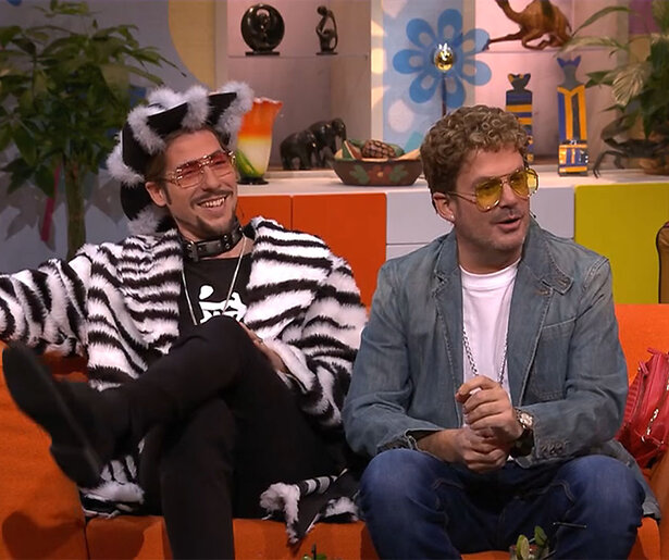 Frank van der Lende en Pauline Wingelaar gaan in Oh Wat een Jaar terug naar 2001