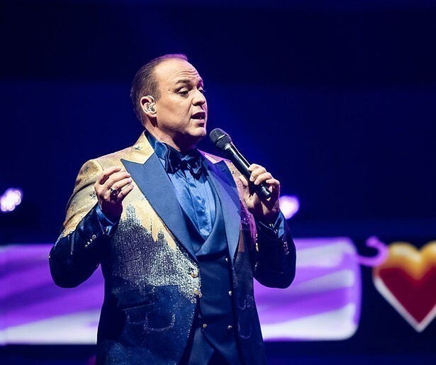Fans kunnen op NPO 1 genieten van het concert van Frans Bauer: 'Ahoy is voor mij een prestigeshow'