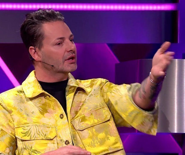 Fred van Leer emotioneel nadat Boele (12) zegt dat hij op jongens valt