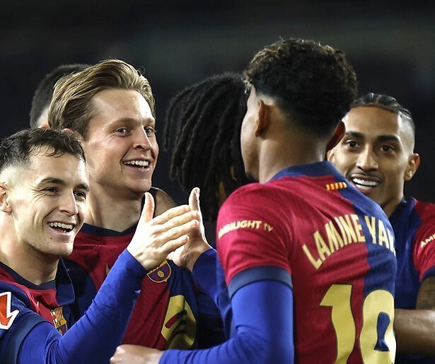 Frenkie de Jong neemt het met FC Barcelona op tegen Borussia Dortmund in de Champions League