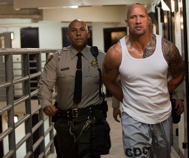 Dwayne Johnson is hard op zoek naar wraak in actiefilm Faster