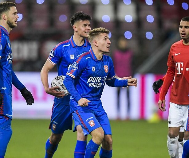Twente strijdt tegen AZ om de TOTO KNVB beker