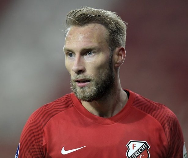 De strijd om de KNVB-beker gaat door