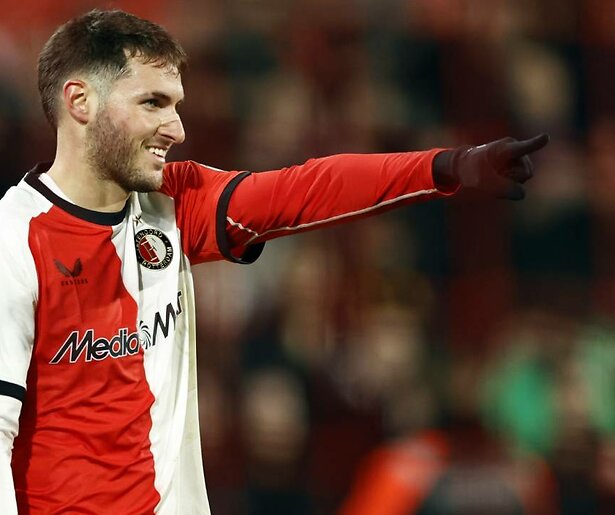 Feyenoord ontvangt Bayern München in strijd om Champions League