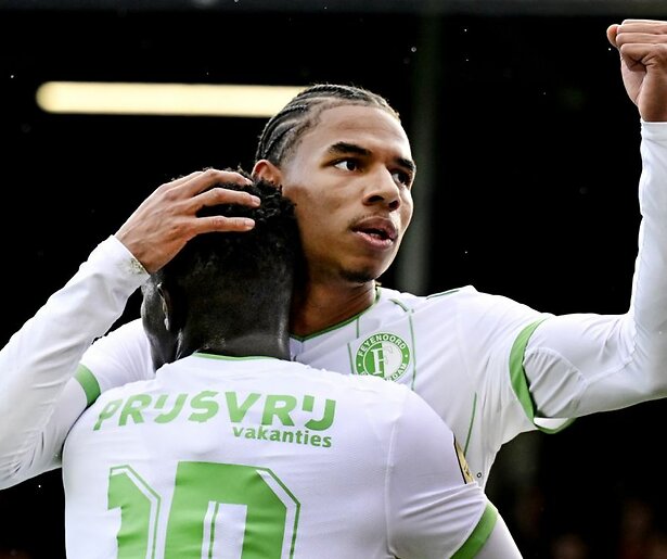 Feyenoord en PSV staan opnieuw oog in oog in strijd om de Eredivisie 2024
