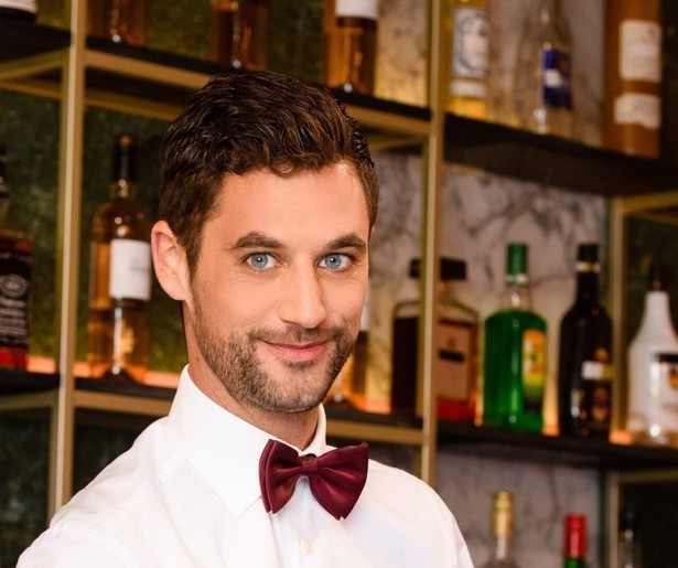 De opvolger van Victor Abeln wordt bijna onthuld in First Dates