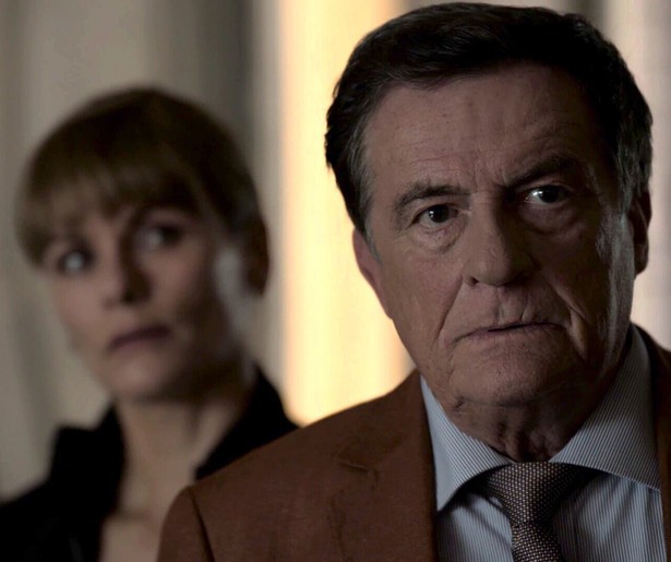 Eva en Wolfs krijgen te maken met een dodelijke roddel in Flikken Maastricht