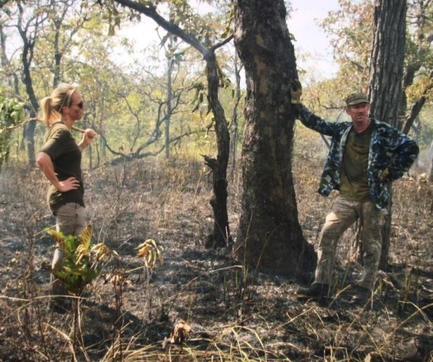 Floortje reist af naar de jungle in deze herhaling