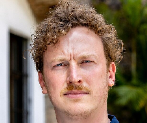 Alle hints en aanwijzingen richting Wie Is de Mol?-deelnemer Fons Hendriks