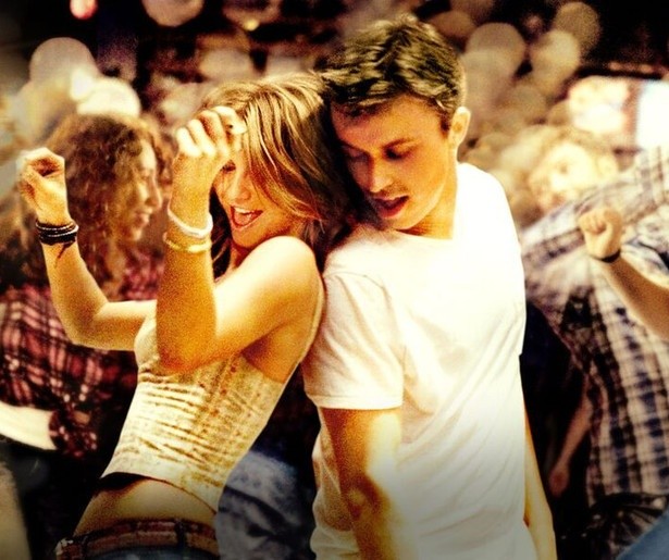 Overtreedt Kenny Wormald de regels in deze remake van Footloose?