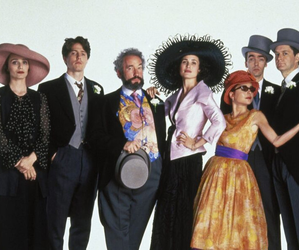 Hugh Grant vindt zijn droomvrouw in Four Weddings and a Funeral