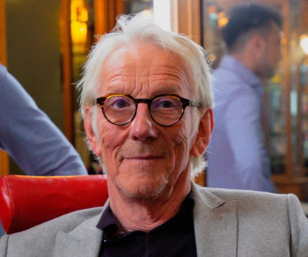 Negentigste voorstelling van Freek de Jonge op televisie