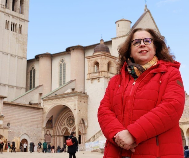Francis van Broekhuizen ontdekt in het slot van Francis naar Assisi het geheim van een bijzondere kerststal 