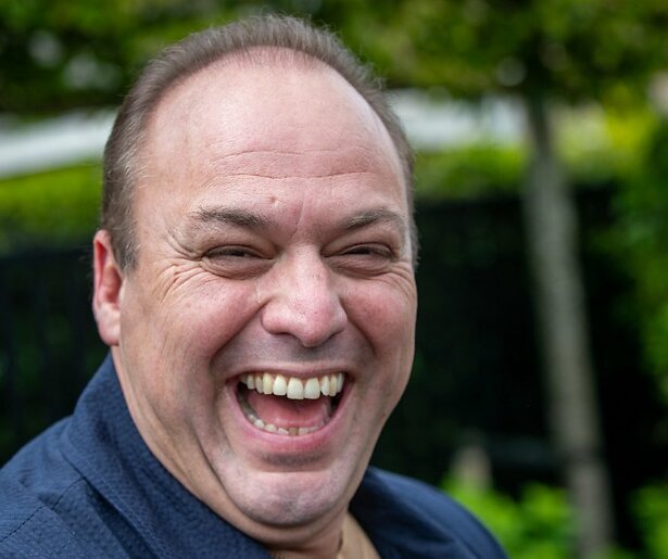 Frans Bauer schuift aan in nieuw seizoen Dit Was het Nieuws