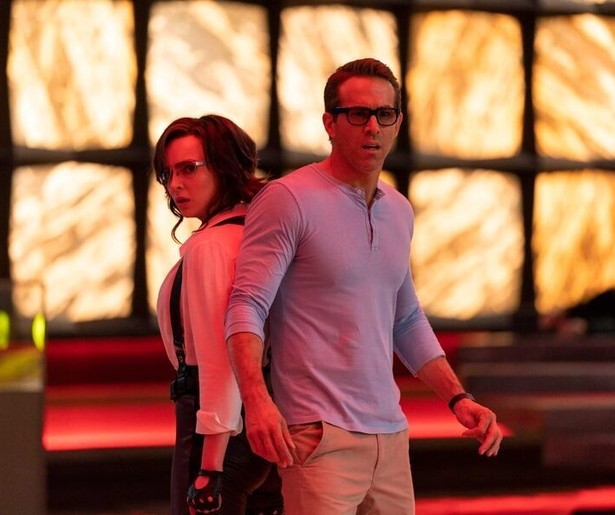 Ryan Reynolds hackt zich een weg naar vrijheid in Free Guy