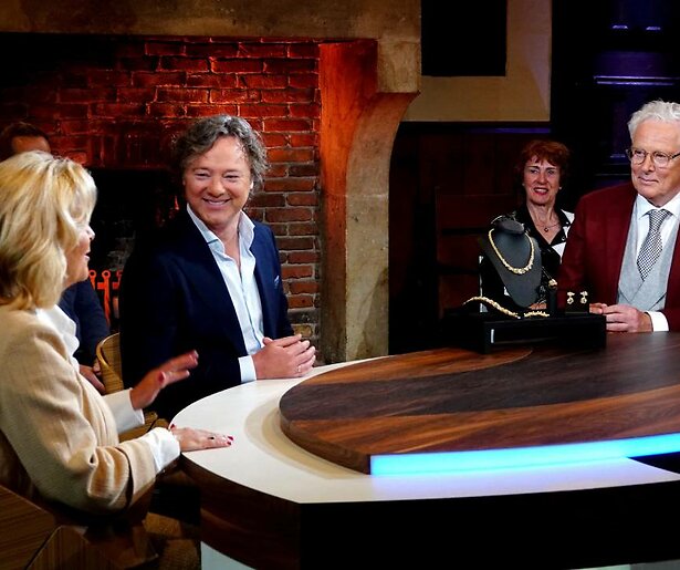 De experts van Tussen Kunst en Kitsch gaan terug naar waar het ooit allemaal begon