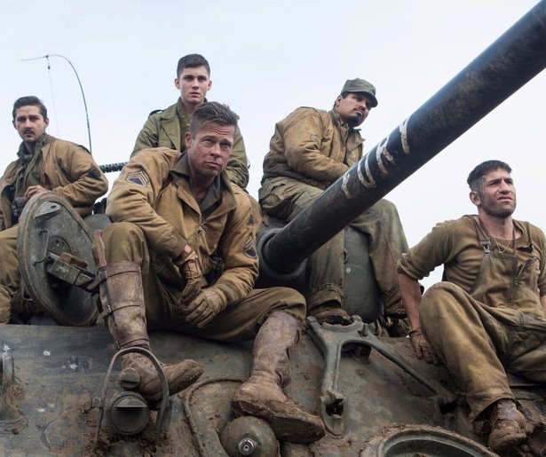Brad Pitt neemt nieuwkomer Logan Lerman mee op sleeptouw in Fury