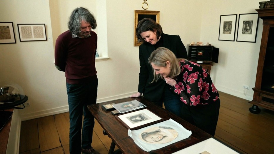 Still uit Geheimen van het Museum