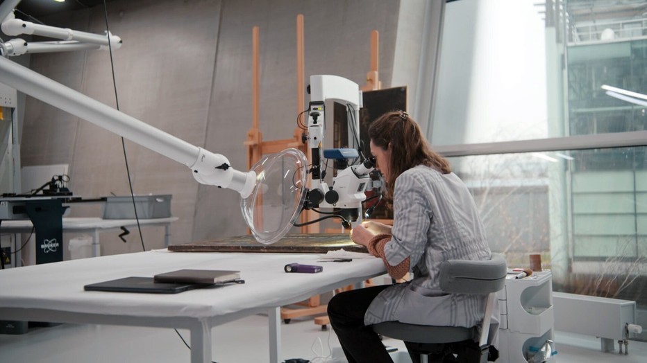 Still uit Geheimen van het Museum