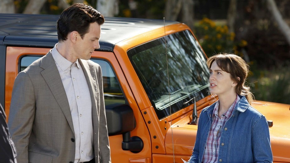 Luke Cook en Leighton Meester in Good Cop/Bad Cop