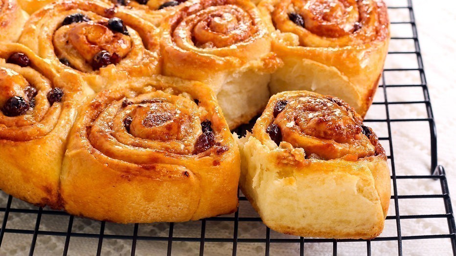 Chelsea buns ui The Great British Bake Off Chelsea buns ui The Great British Bake Off