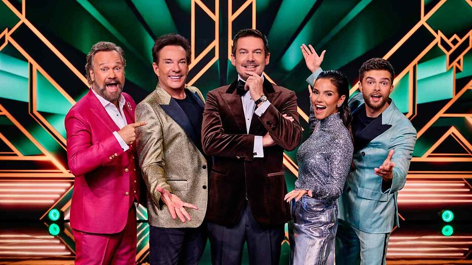 Panelleden en presentator The Masked Singer