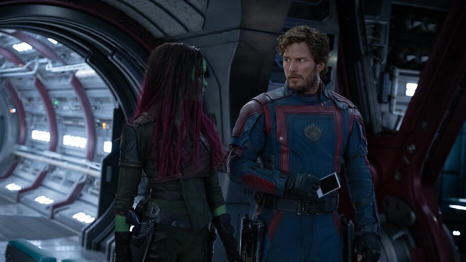 Zoe Zaldana en Chris Pratt in Guardians of the Galaxy Vol. 2