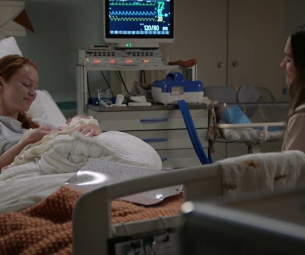 GTST-actrice Bertrie Wierenga geraakt door reacties op verhaallijn doodgeboren baby