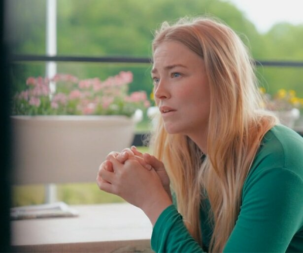 Geraldine Kemper ontmoet jonge mensen met dementie in Five Days Inside