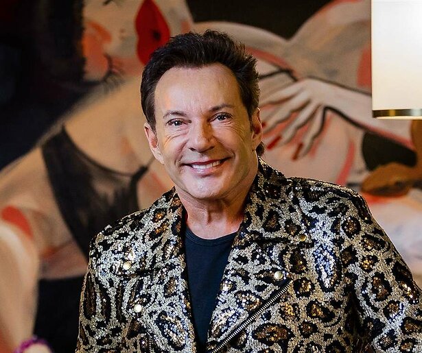 Gerard Joling gaat echt emigreren bij links kabinet