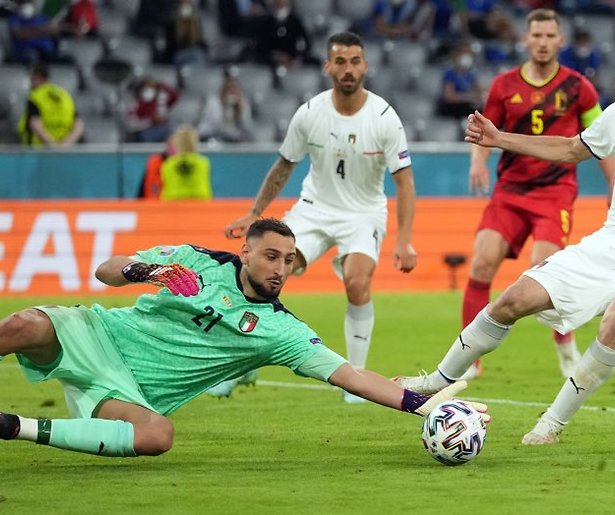 EK Voetbal halve finale: Pizza vs. Paella op heilige grond van Wembley