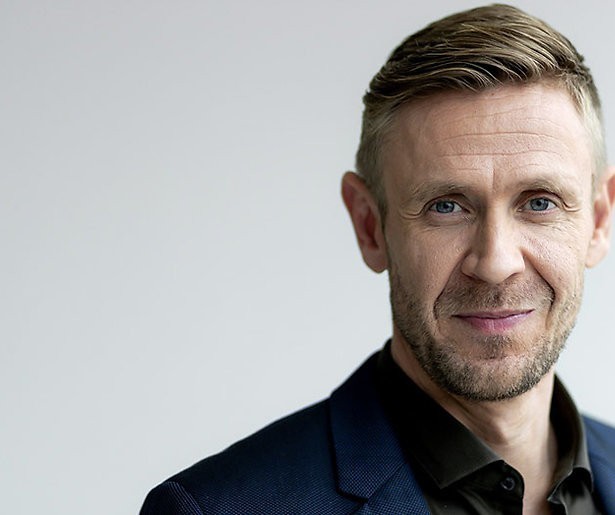 Gijs van Dam aan de bak bij 6 Inside en Shownieuws