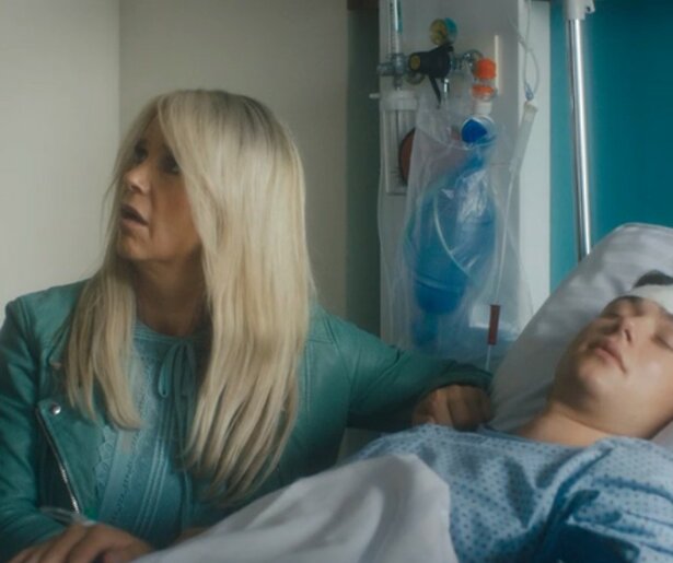 Cheryl en Martin maken zich in Gooische Vrouwen grote zorgen om hun zoon Remy