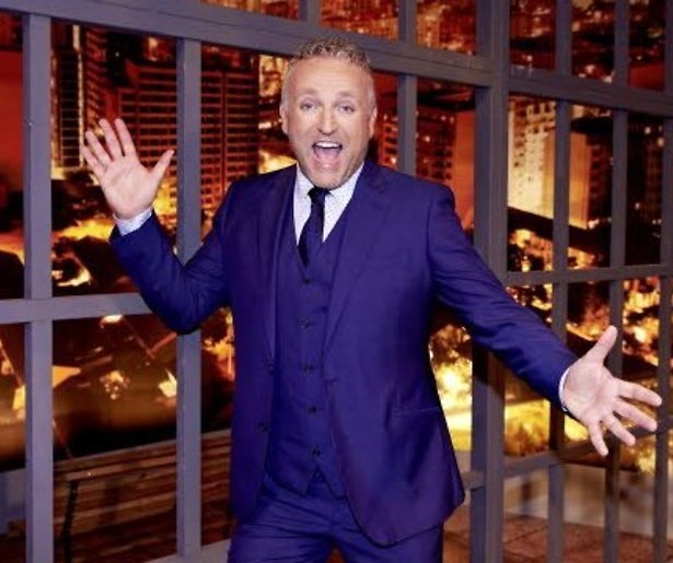 Gordon speelt rol in A'dam - E. V. A.