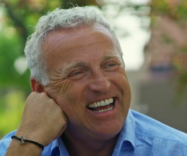 Gordon blikt vooruit na valse start van afgelopen jaar en roept op: 'Wees lief voor elkaar'