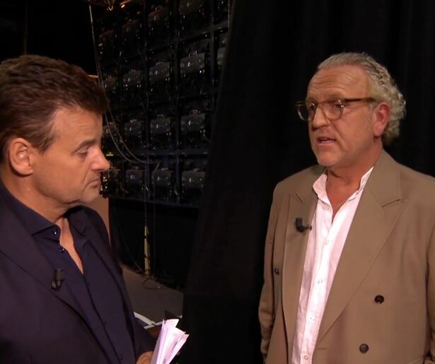 Dit zag je niet in Vandaag Inside: Wilfred spreekt Gordon na afloop aan op liefdesleven