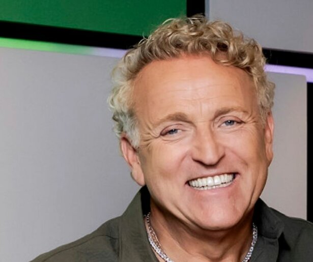 Wil Gordon de nieuwe Angela de Jong worden? 'Ik ga tv-recensies schrijven maar niemand onderuit halen'