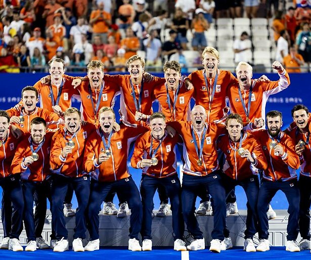 De TV van gisteren: Hockey wint kijkcijferstrijd van Femke Bol