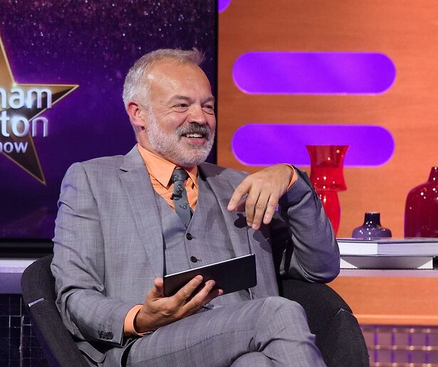 Graham Norton presenteert het Eurovisie Songfestival 
